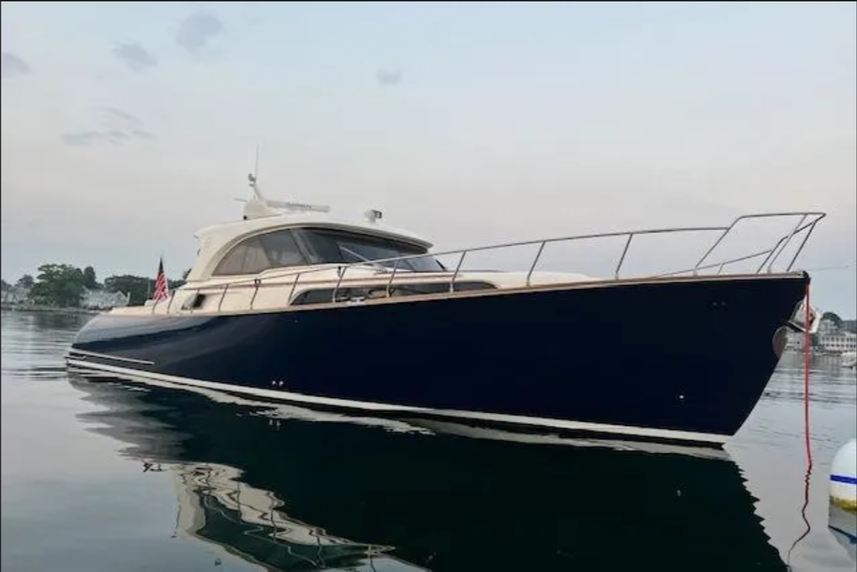 2006 Mochi Craft 51 Dolphin 2